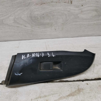 Кнопка стеклоподъёмника задняя левая Nissan almera n16