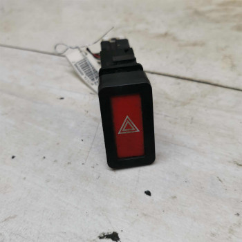 Кнопка аварийной сигнализации Nissan almera n16