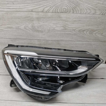 Фара передняя правая Renault Arkana I