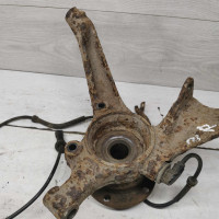 Цапфа задняя правая Audi 100 C4, Audi A6 C4 полный привод