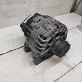 Генератор Volkswagen Passat B5 Генератор Volkswagen Passat B5