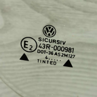 Стекло двери переднее правое Volkswagen vento