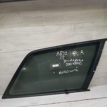 Стекло глухое заднее правое форточка Audi A6 C5 Стекло глухое заднее правое форточка Audi A6 C5