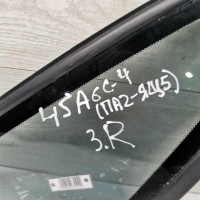 Стекло глухое заднее правое форточка Audi A6 c4, audi 100 c4