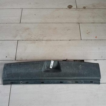 Накладка багажника Kia Sorento I