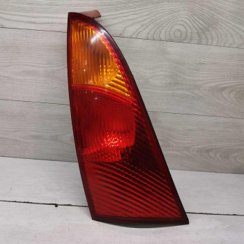 Фонарь задний левый Ford Focus I Фонарь задний левый Ford Focus I