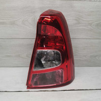 Фонарь задний правый Renault Logan I