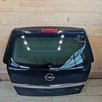 Крышка багажника Opel zafira b Крышка багажника Opel zafira b