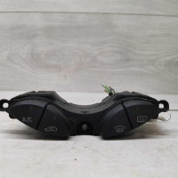 Кнопки управления Ford Focus I