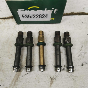 Форсунка топливная комплект Audi 100 C4, Audi 80 b4