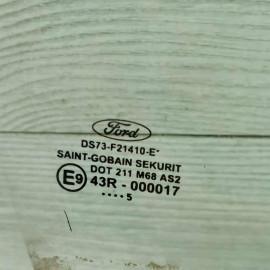 Стекло двери переднее правое Ford Mondeo V, Ford Fusion (North America) II