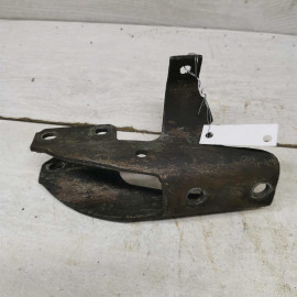 Кронштейн рулевой рейки Audi 80 b4, Audi 80 b3