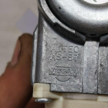 Замок зажигания Nissan Tiida I