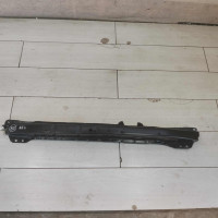 Балка под радиатор Audi 80 b3, Audi 80 b4 Балка под радиатор Audi 80 b3, Audi 80 b4