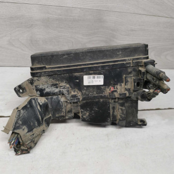 Блок предохранителей Toyota Corolla XI (E160, E170, E180)