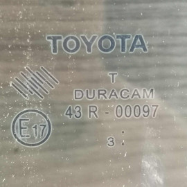 Стекло двери заднее левое Toyota Corolla XI (E160, E170, E180)