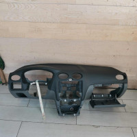 Торпедо с airbag Ford Focus II