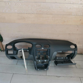 Торпедо с airbag Ford Focus II