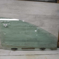 Стекло двери переднее правое Toyota Corolla XI (E160, E170, E180)