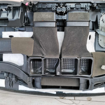 Торпедо с airbag Toyota Corolla XI (E160, E170, E180)