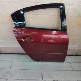 Дверь задняя правая Mazda 3 BK