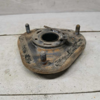 Чашка опорная передняя Toyota Corolla XI (E160, E170, E180)