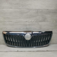 Решетка радиатора Skoda Octavia A5 рестайлинг
