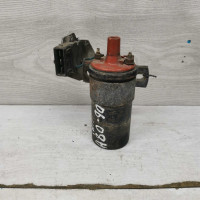 Катушка зажигания Audi 80 b4,Audi 100 C4 Катушка зажигания Audi 80 b4,Audi 100 C4
