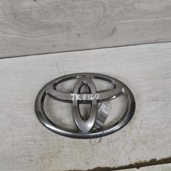 Эмблема Toyota Corolla XI (E160, E170, E180)