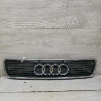 Решетка радиатора Audi 80 b4