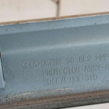 Молдинг двери задний левый Kia Spectra II, Kia Shuma II