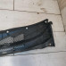 Декоративная накладка жабо дождевик водоотводящий щиток Nissan primera p12