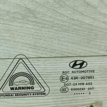 Стекло двери переднее левое Hyundai ix35 I Стекло двери переднее левое Hyundai ix35 I