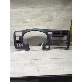 Передняя панель торпеды toyota RAV4