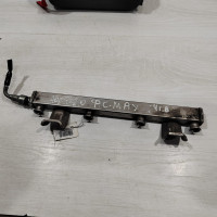 Рампа топливная Ford c-max 04г.в. 2.0i AODB МКПП 