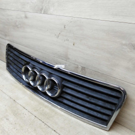 Решётка радиатора Audi A6 C5 рест 