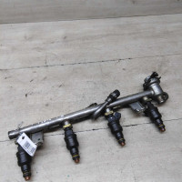 Форсунка топливная Volkswagen Passat B5 1.8 ADR Audi A4 B5 Audi A6 C4