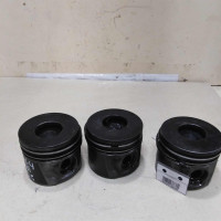 Поршень Ford Focus 1 1.8 TDI C9DC