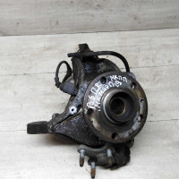 Кулак поворотный правый Volkswagen Passat B6   