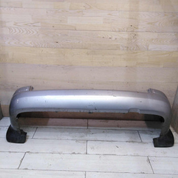 Бампер задний Hyundai Trajet 03гв 