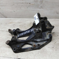 Кронштейн крепления генератора Peugeot 407