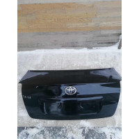 Крышка багажника седан Toyota Avensis t250 (гор)