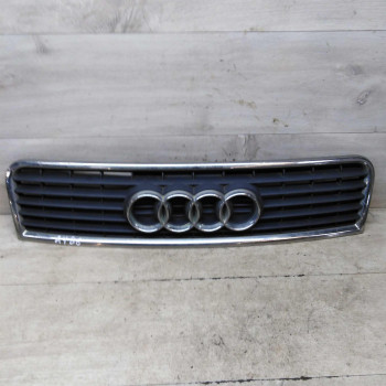 Решётка радиатора Audi A4 B6 8E бу