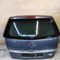 Крышка багажника Opel zafira b