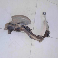 Кулак поворотный правый Volkswagen Passat B5 Audi A4 B5 1.6i 