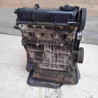 Двигатель Audi A4 B5 1.6i AHA  