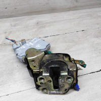 Замок двери передний правый Nissan Almera n16 