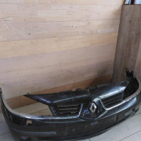Бампер передний Renault laguna 2 оригинал