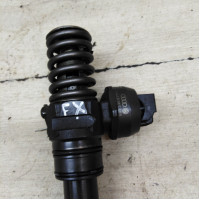 Насос форсунка Volkswagen Passat B5 GP Audi A6 C5 Audi A4 B6 8e Transporter t5 Sharan 038130073FX