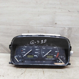 Панель приборов щиток Volkswagen Golf 3 Volkswagen Vento 2.0i